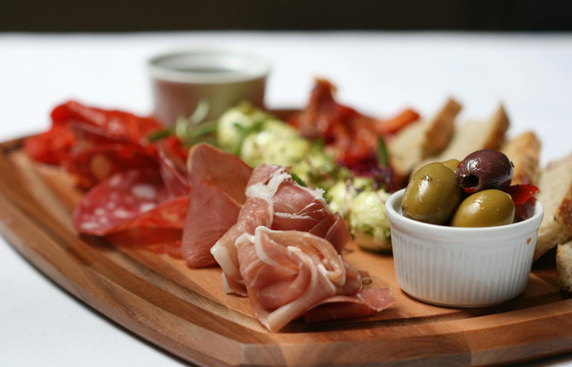 Hotel The Three Crowns Chagford Zewnętrze zdjęcie A selection of cured meats